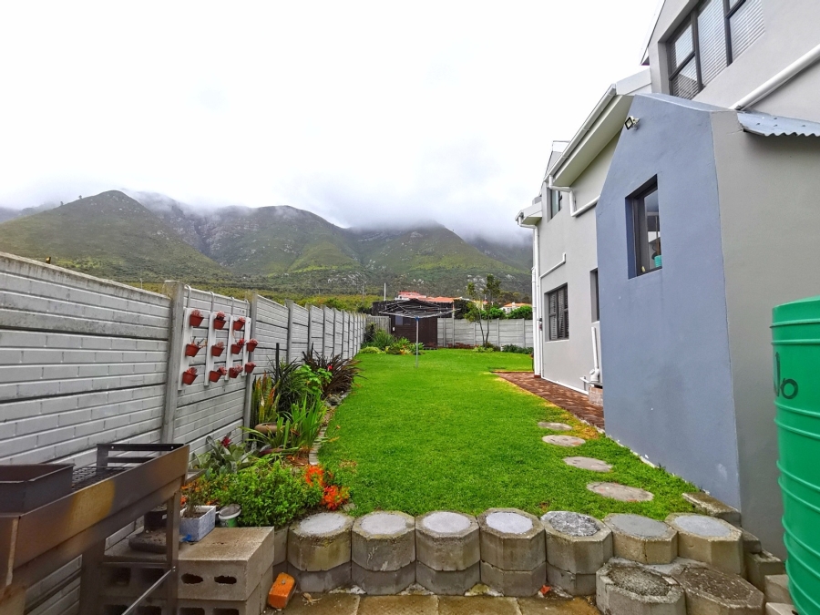 4 Bedroom Property for Sale in Onrus Western Cape